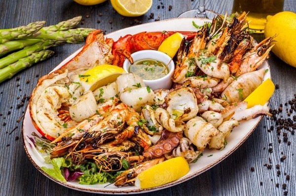 Тарелка с морепродуктами